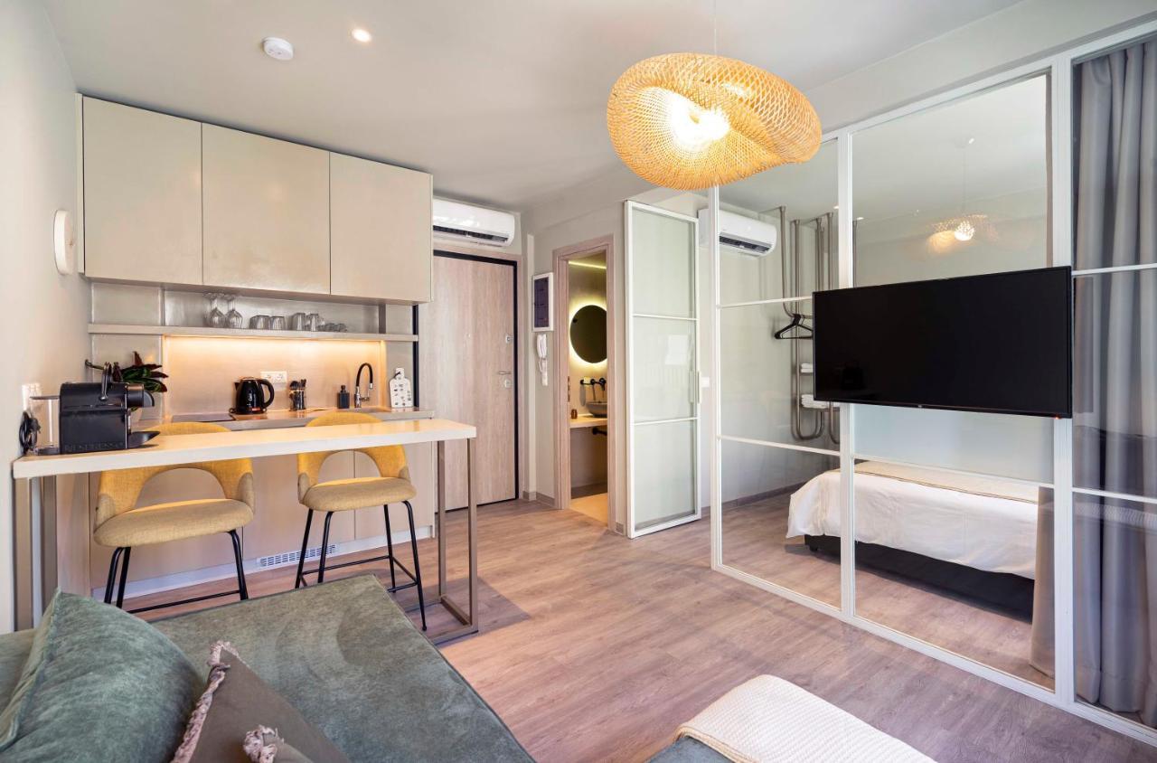 Yalarent Stunning Apartments At The Heart Of Афины Экстерьер фото