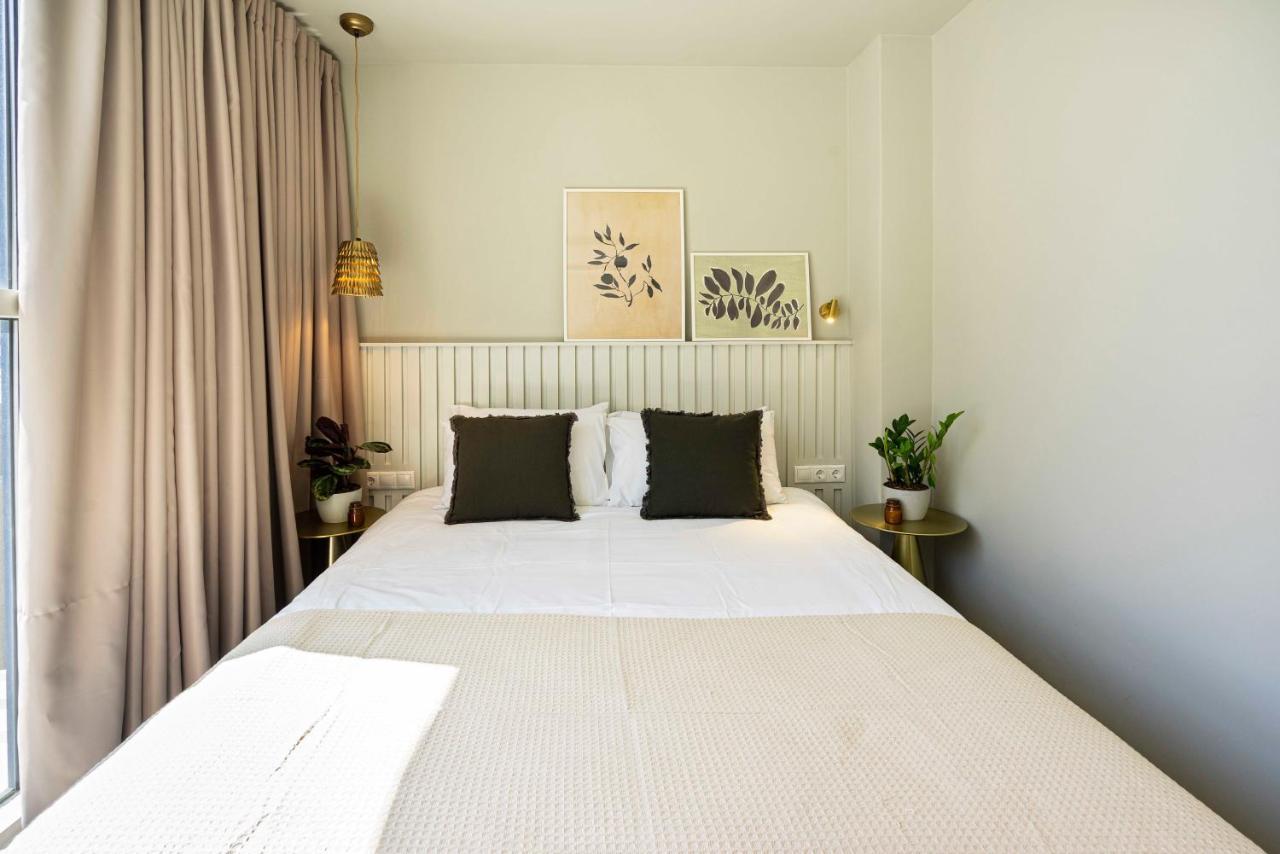 Yalarent Stunning Apartments At The Heart Of Афины Экстерьер фото